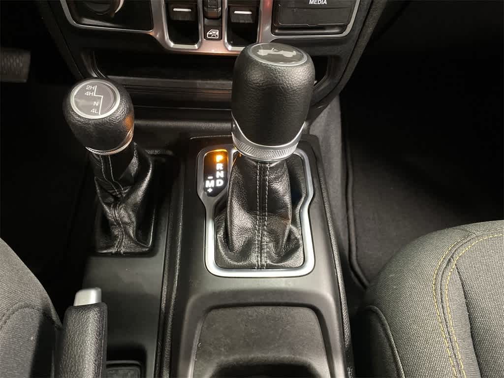 2025 Jeep Wrangler Sahara