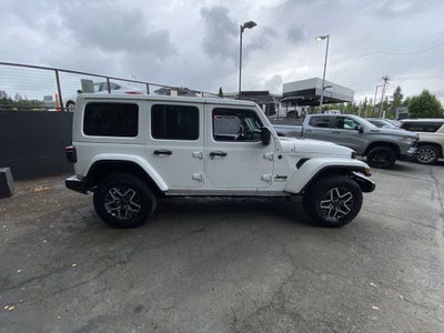 2025 Jeep Wrangler Sahara