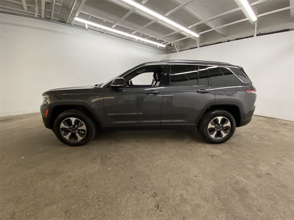 2023 Jeep Grand Cherokee 4xe BASE