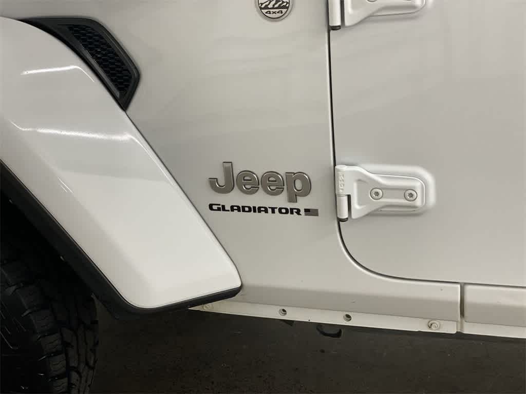 2023 Jeep Gladiator Overland