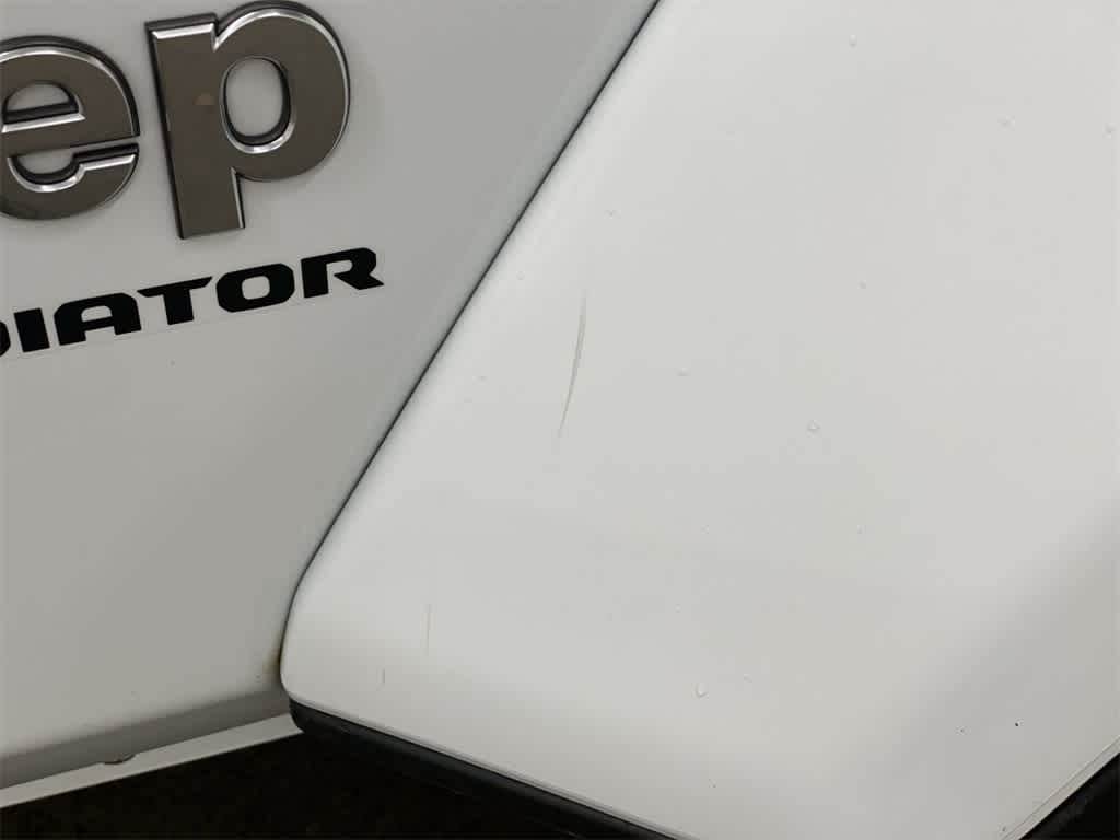 2023 Jeep Gladiator Overland