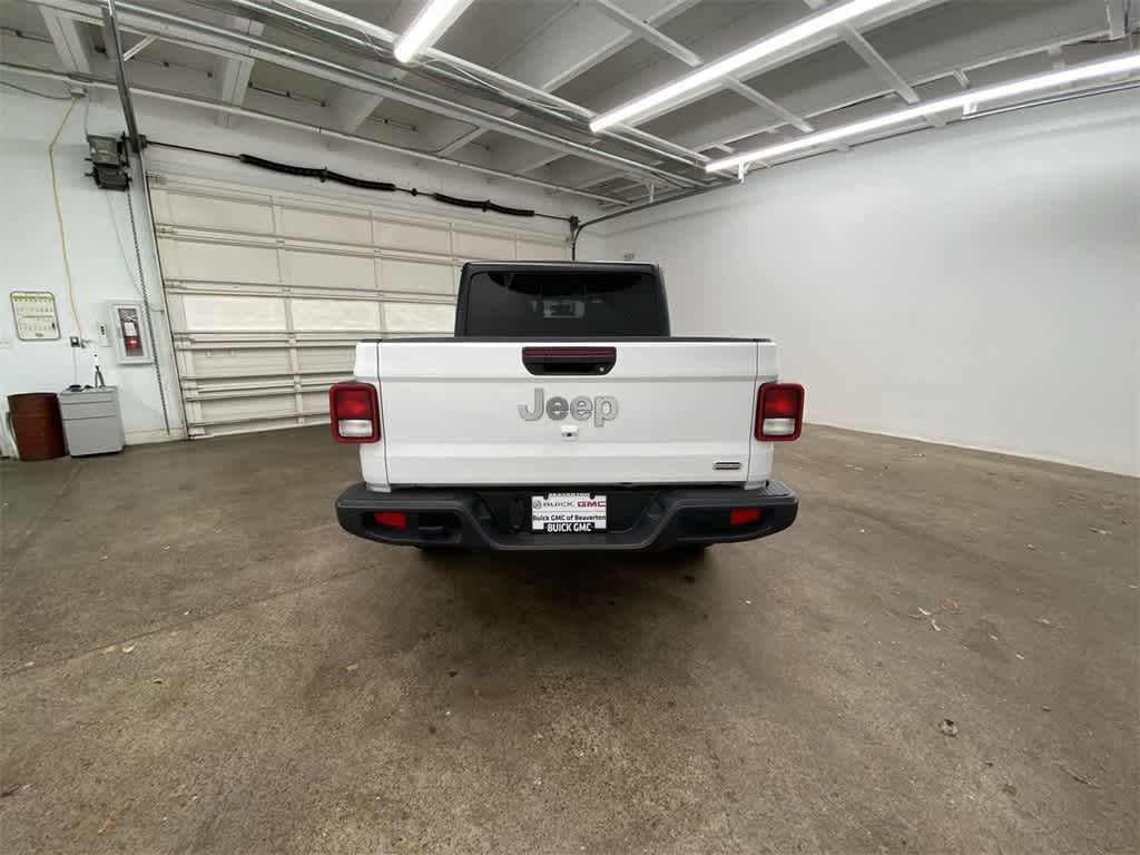 2023 Jeep Gladiator Overland