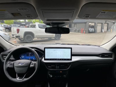 2025 Ford Escape Platinum