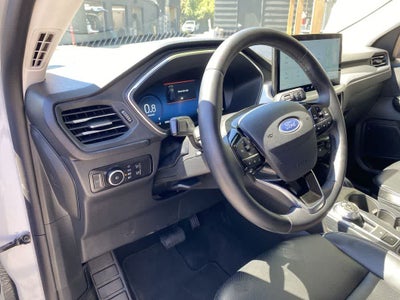 2025 Ford Escape Platinum