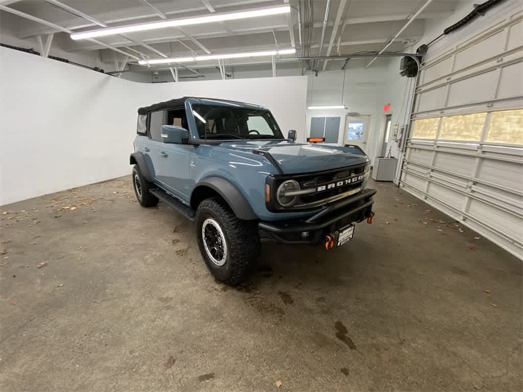 2022 Ford Bronco Base