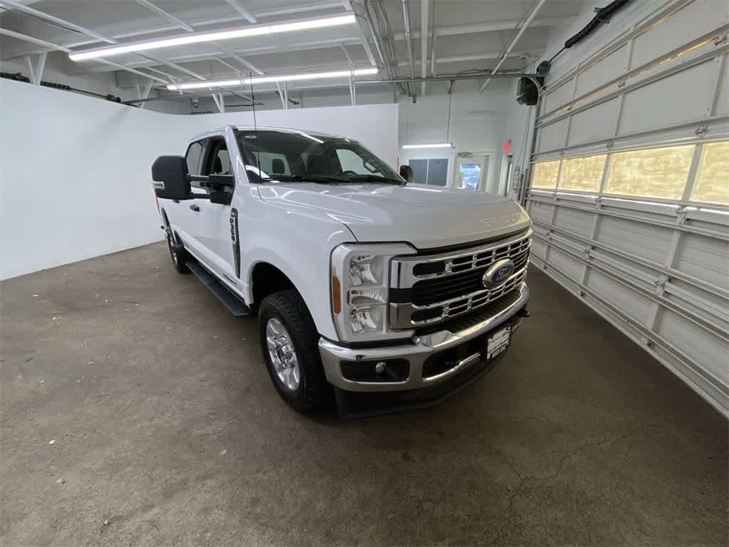 2024 Ford Super Duty F-350 SRW XL