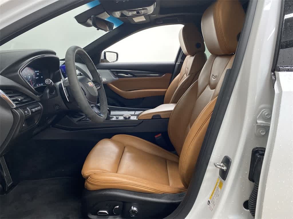 2023 Cadillac CT5 Sport