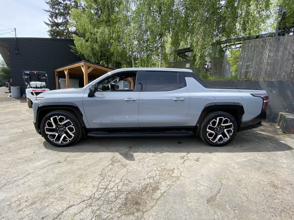 2025 Chevrolet Silverado EV RST - Max Range