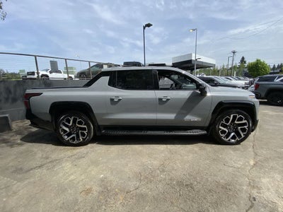 2025 Chevrolet Silverado EV RST - Max Range