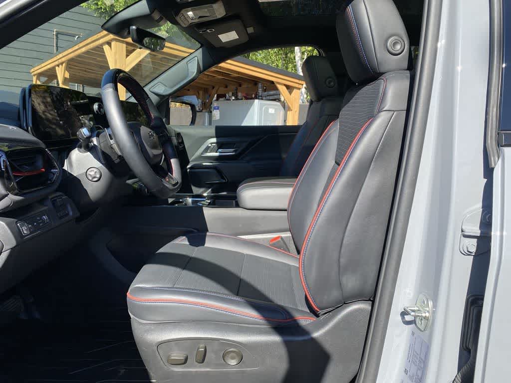 2025 Chevrolet Silverado EV RST - Max Range