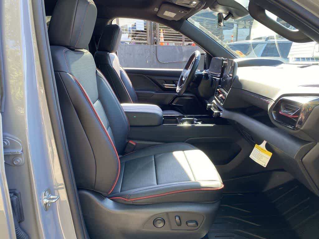 2025 Chevrolet Silverado EV RST - Max Range