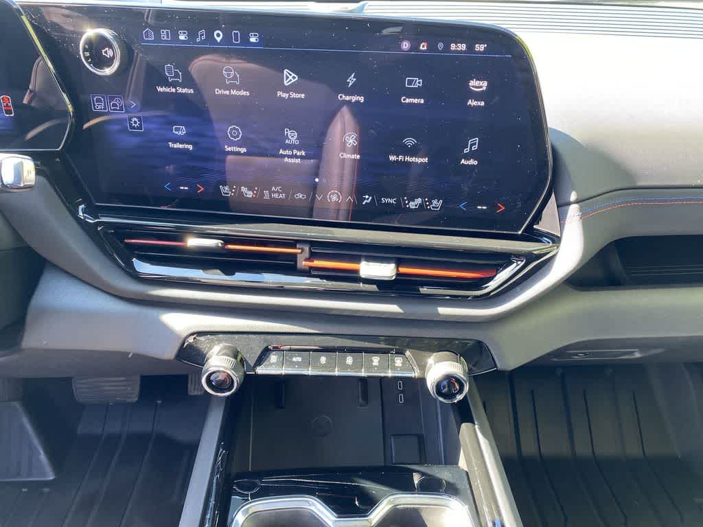2025 Chevrolet Silverado EV RST - Max Range