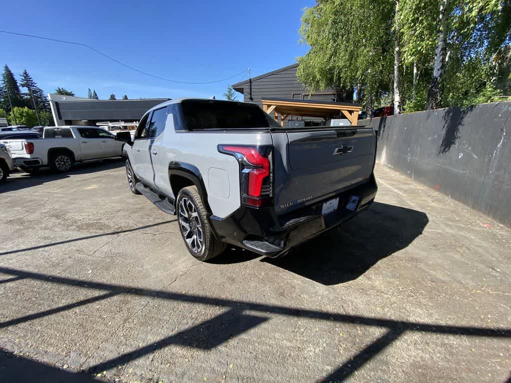 2025 Chevrolet Silverado EV RST - Max Range
