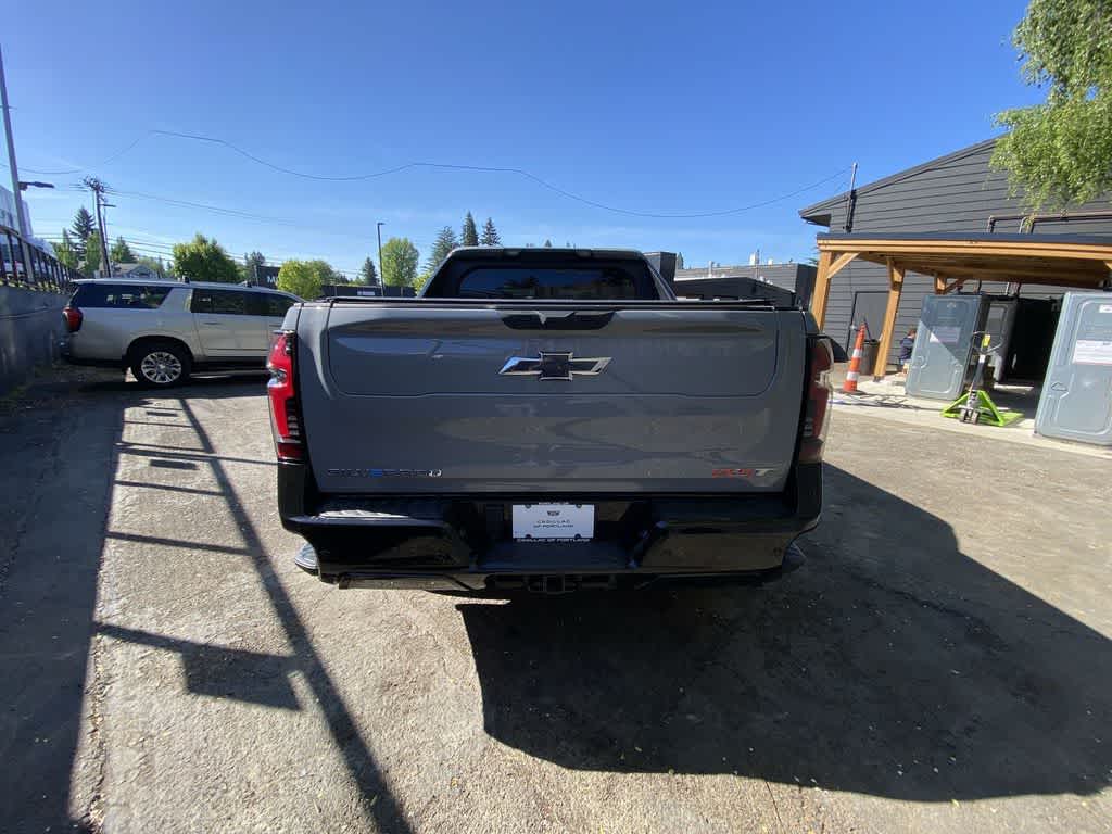 2025 Chevrolet Silverado EV RST - Max Range