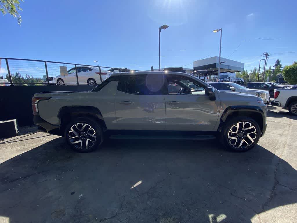 2025 Chevrolet Silverado EV RST - Max Range