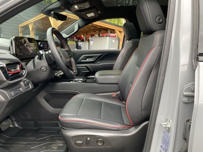 2025 Chevrolet Silverado EV RST - Max Range