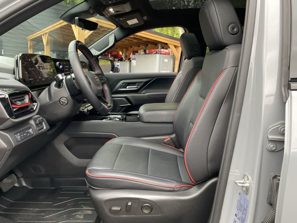 2025 Chevrolet Silverado EV RST - Max Range