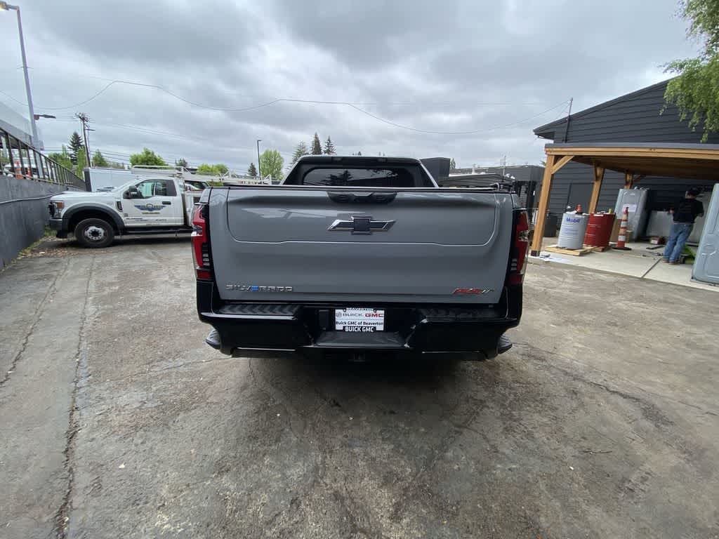 2025 Chevrolet Silverado EV RST - Max Range