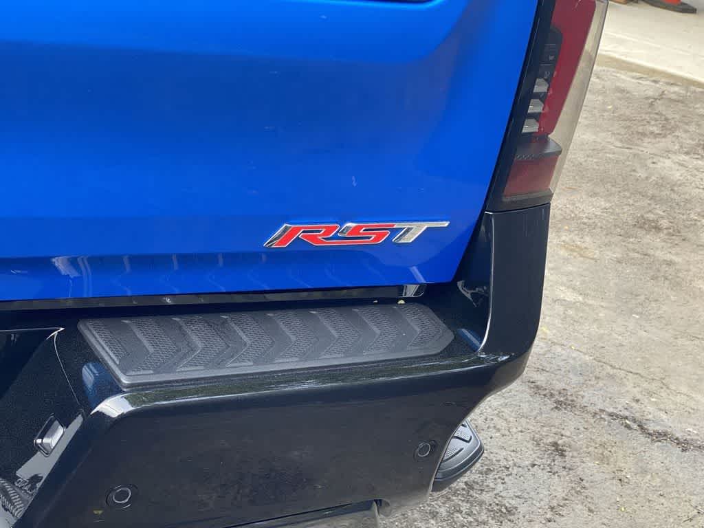 2025 Chevrolet Silverado EV RST - Max Range