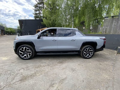 2025 Chevrolet Silverado EV RST - Max Range