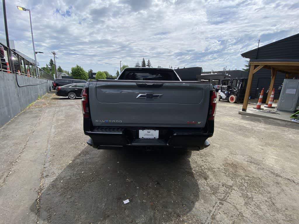 2025 Chevrolet Silverado EV RST - Max Range