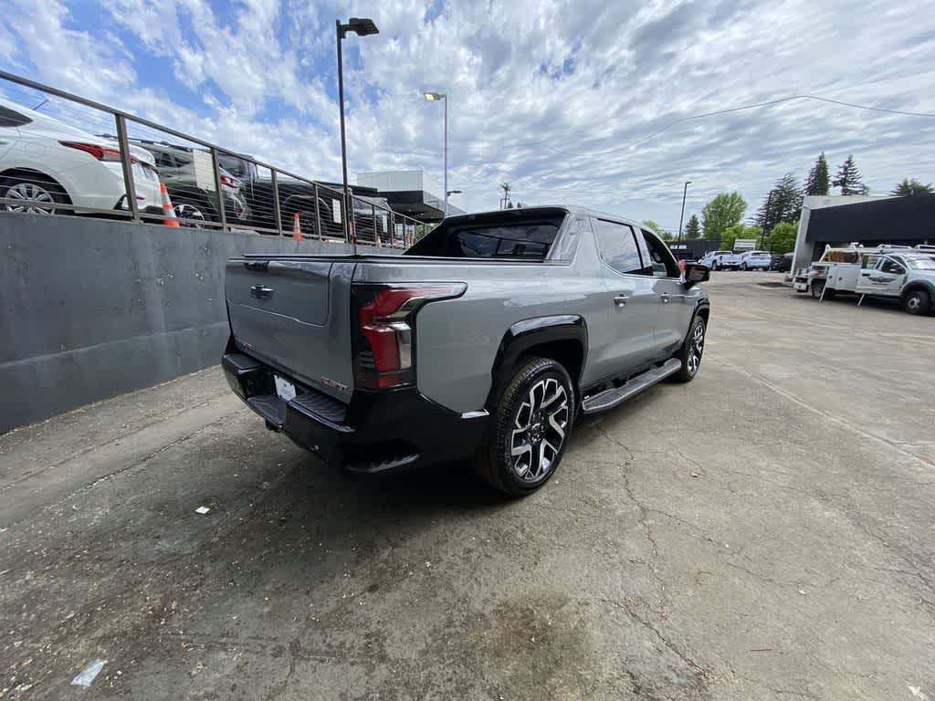 2025 Chevrolet Silverado EV RST - Max Range
