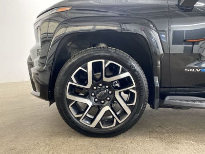 2024 Chevrolet Silverado EV RST