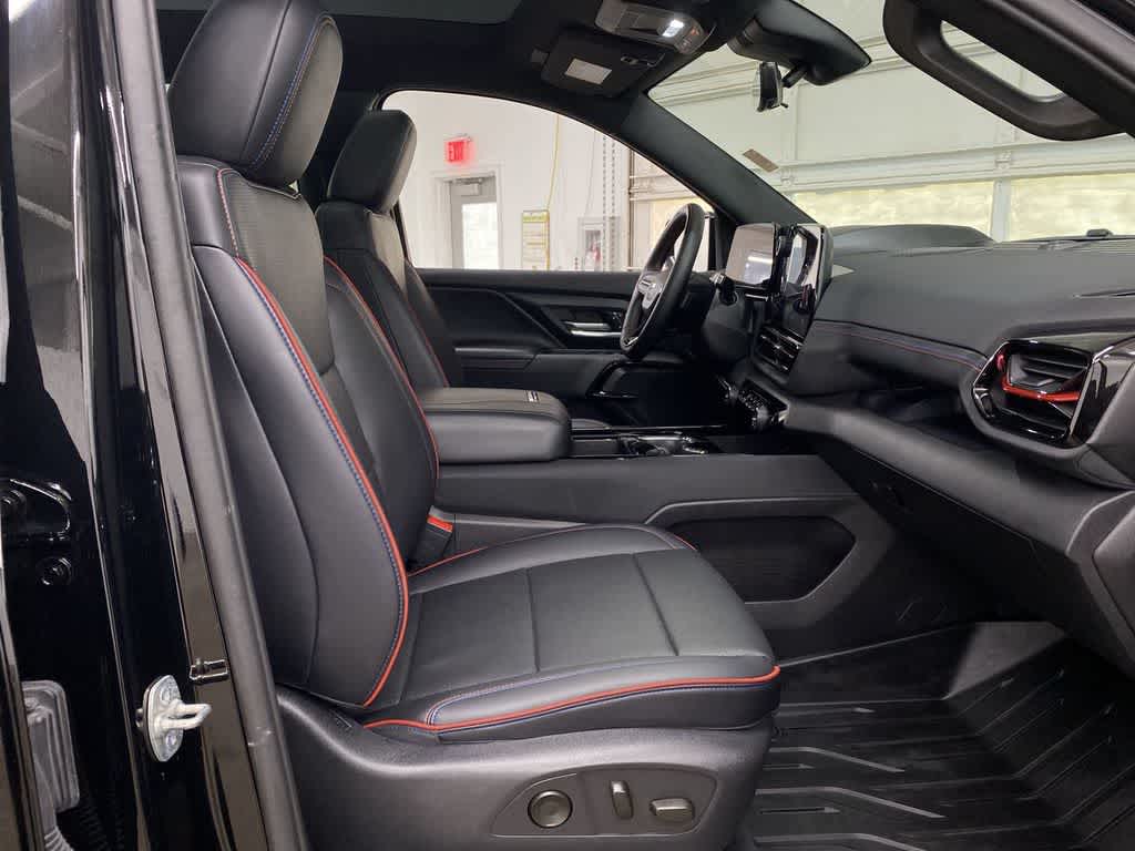 2024 Chevrolet Silverado EV RST