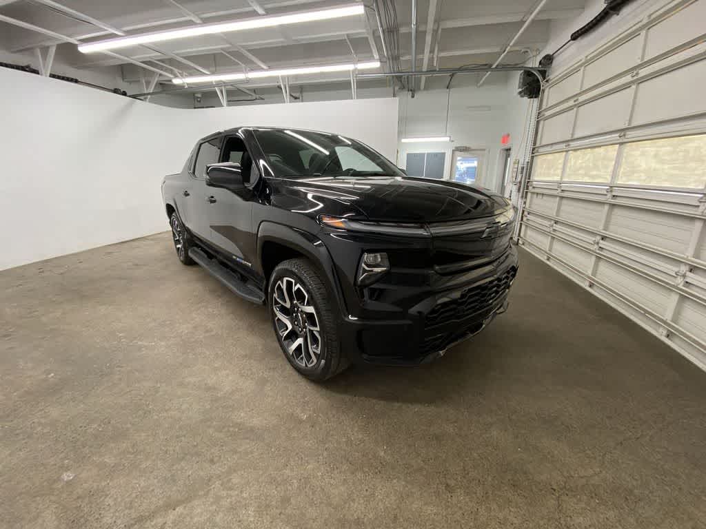2024 Chevrolet Silverado EV RST