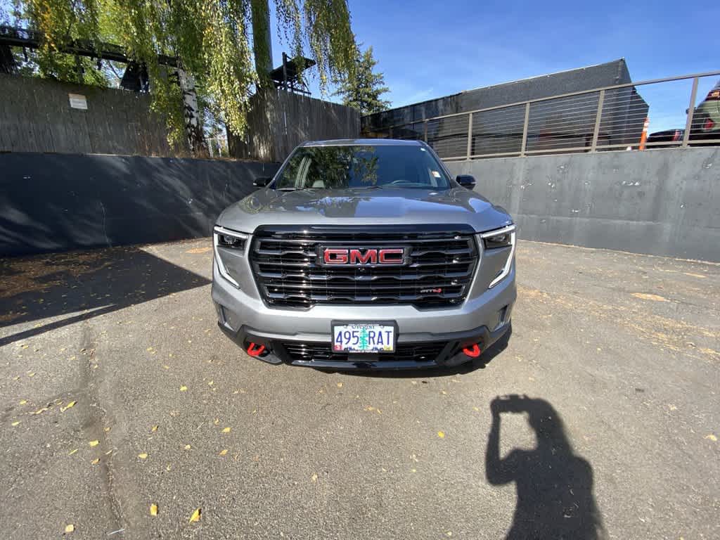 2026 GMC Acadia AT4