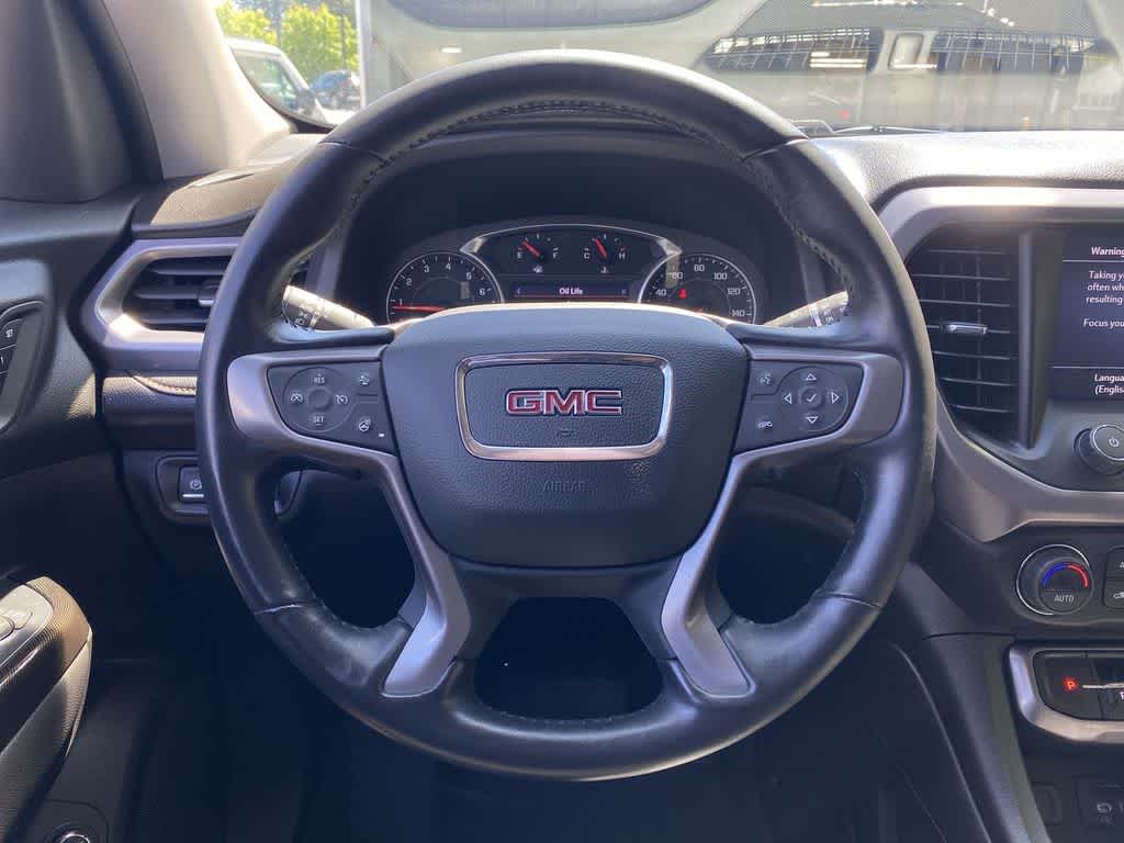 2022 GMC Acadia AT4