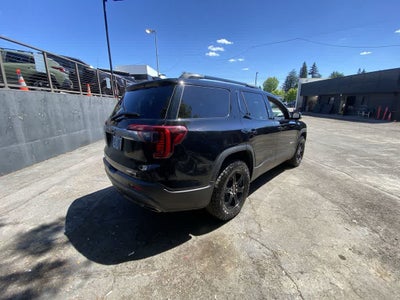 2022 GMC Acadia AT4