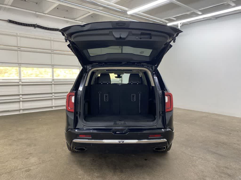 2022 GMC Acadia Denali