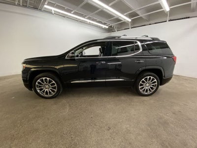 2022 GMC Acadia Denali