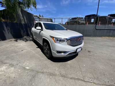 2017 GMC Acadia Denali