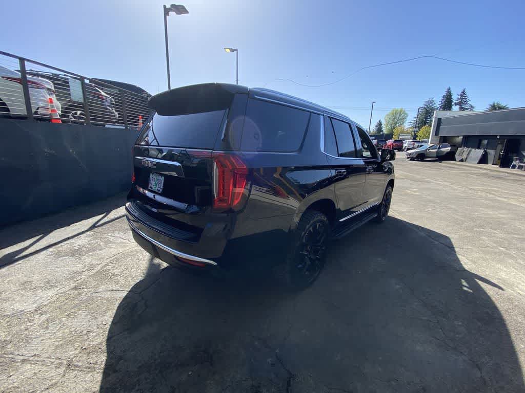 2023 GMC Yukon SLT