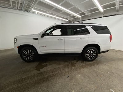 2022 GMC Yukon AT4