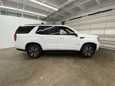 2022 GMC Yukon AT4