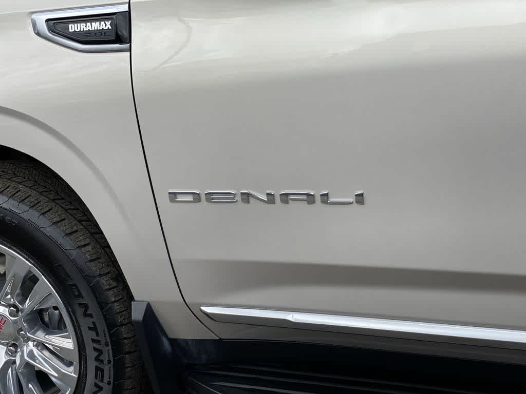 2024 GMC Yukon XL Denali