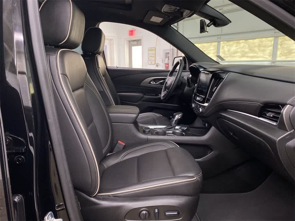 2024 Chevrolet Traverse Limited Premier