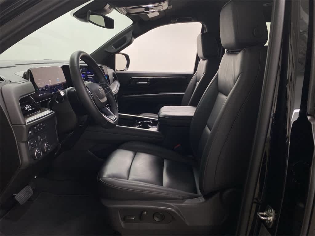 2025 Chevrolet Suburban Z71