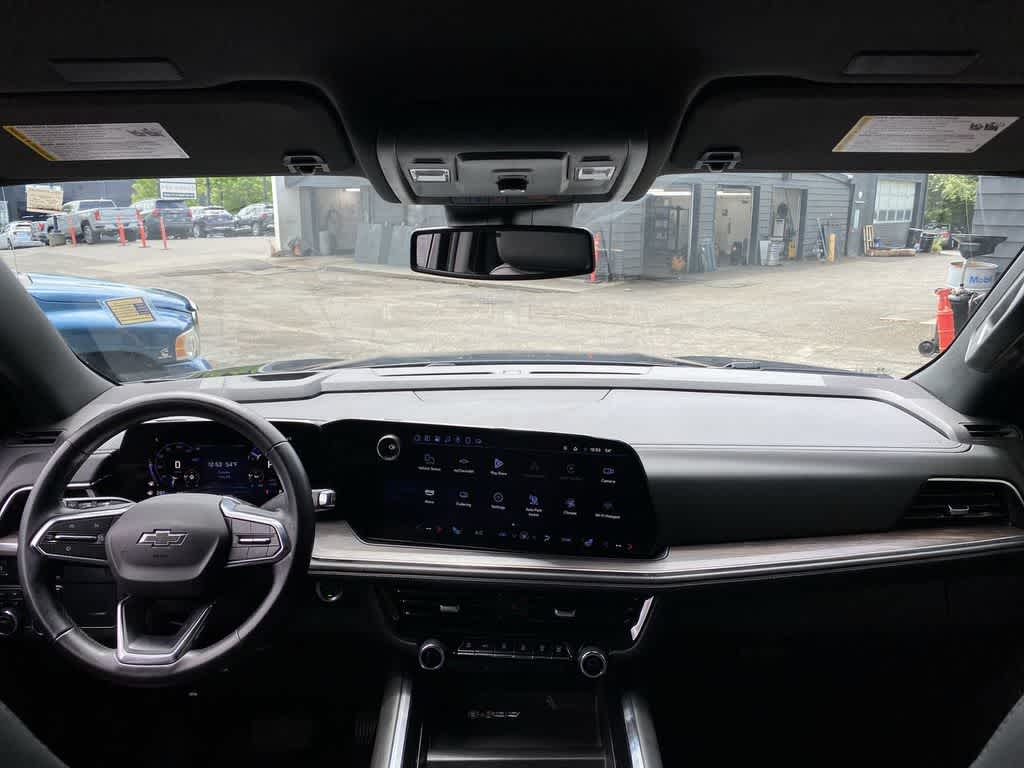 2025 Chevrolet Suburban Z71