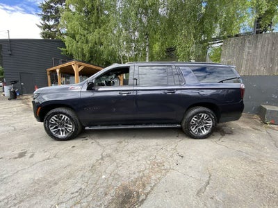 2025 Chevrolet Suburban Z71