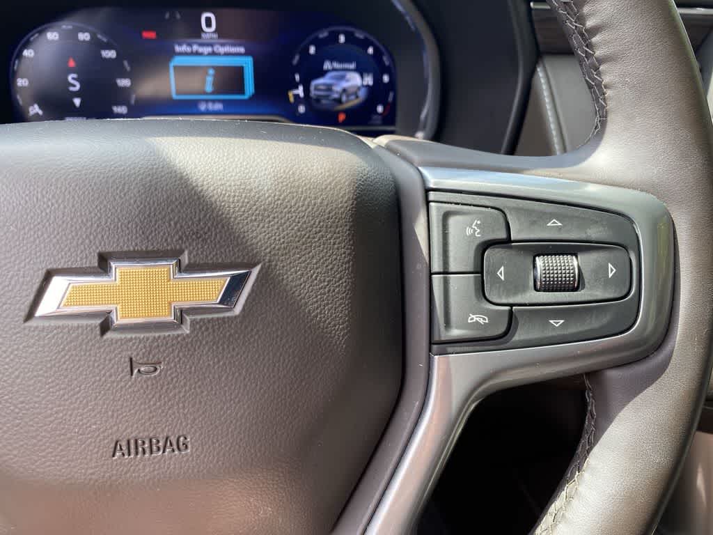 2024 Chevrolet Suburban LT