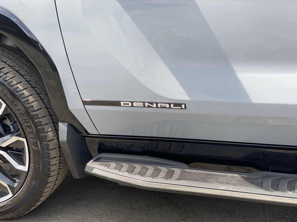 2025 GMC Sierra EV Max Range Denali