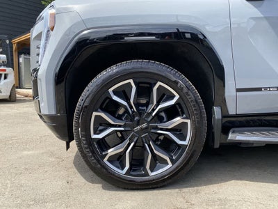 2025 GMC Sierra EV Max Range Denali