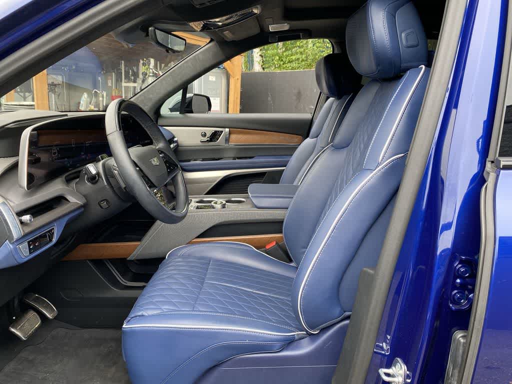 2026 Cadillac VISTIQ Premium Luxury