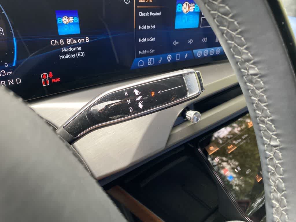 2026 Cadillac VISTIQ Premium Luxury
