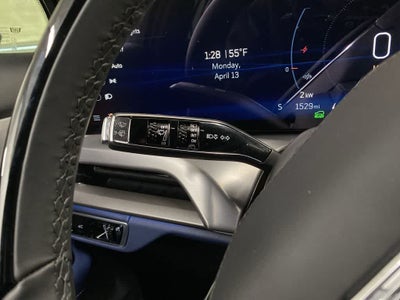 2026 Cadillac VISTIQ Premium Luxury