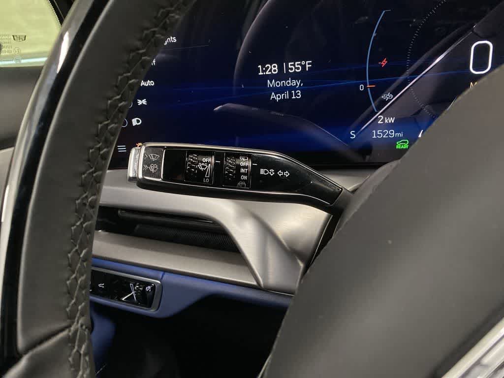 2026 Cadillac VISTIQ Premium Luxury